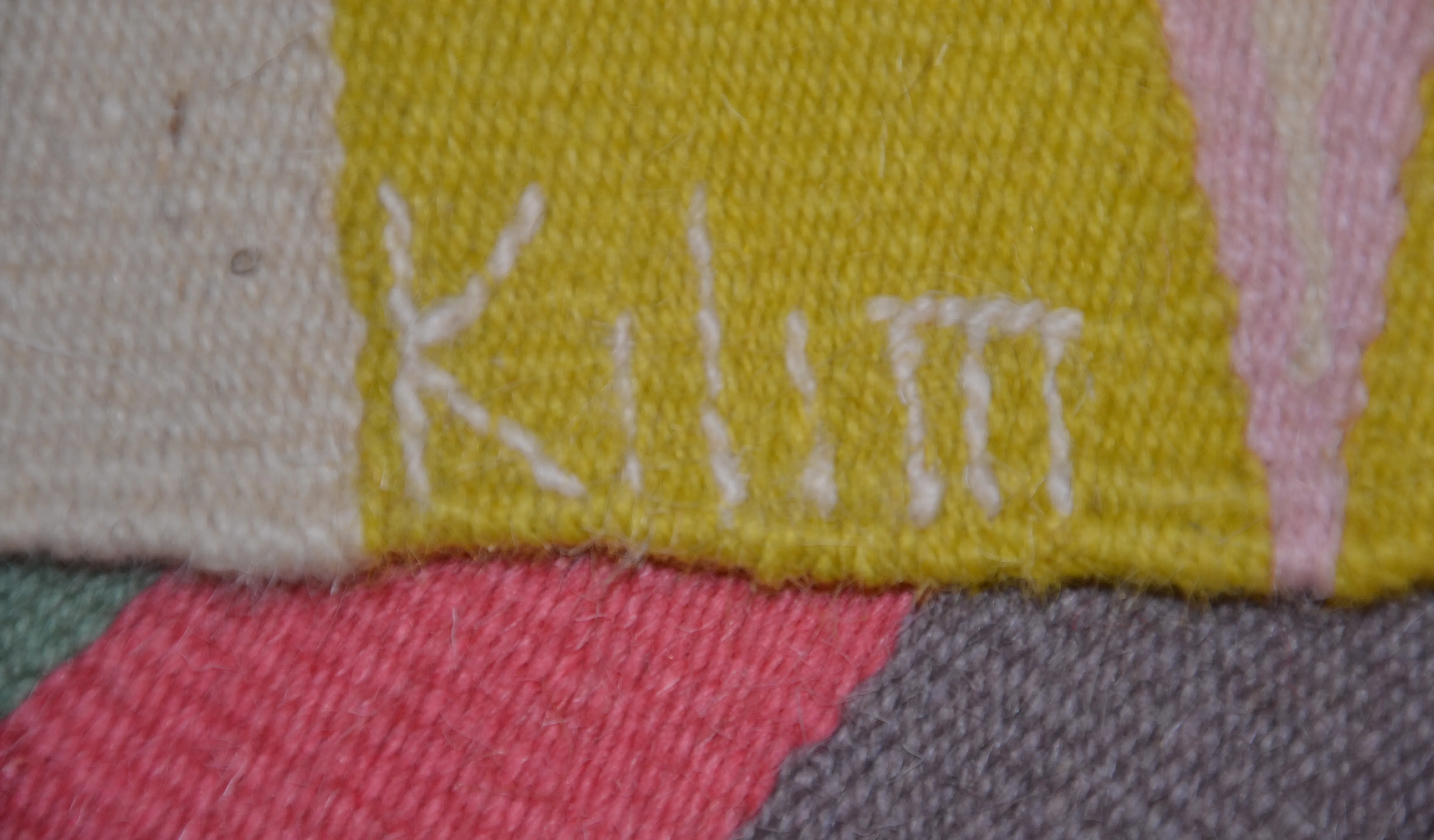 Un telaio nel Laboratorio Kilim